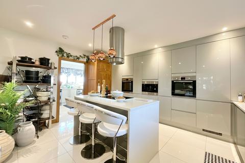 undefined, Wrenbury Road, Aston, CW5