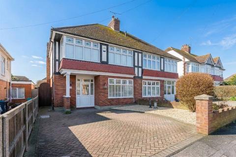 Wentworth Avenue, Westbrook, Margate