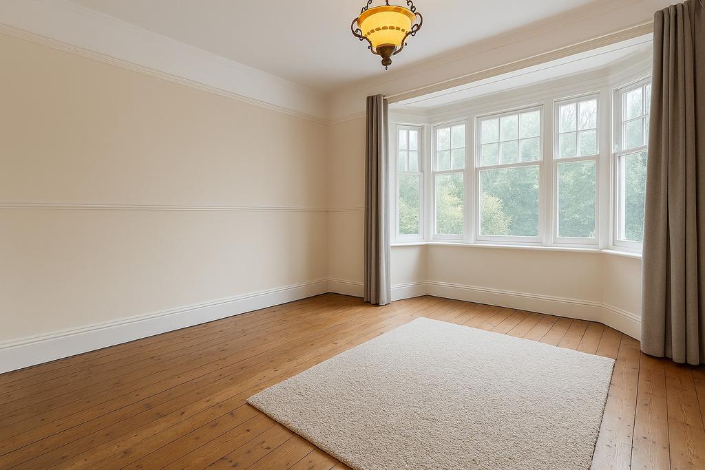 Family room / bedroom 4 (de furnished)
