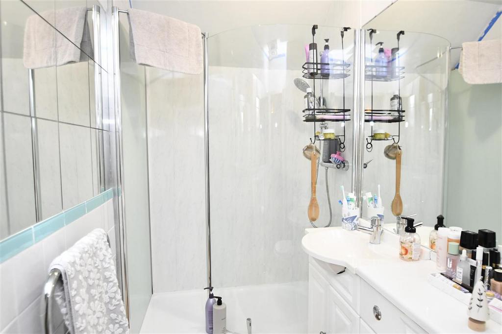 En suite shower room