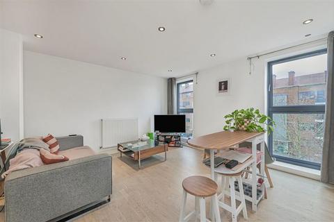 1 bedroom flat to rent, Wandsworth Road, London SW8