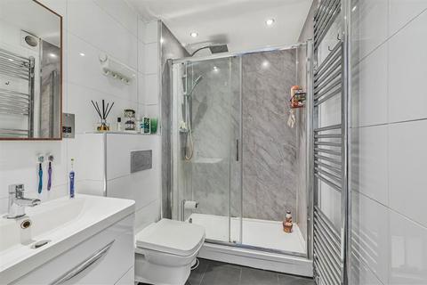 1 bedroom flat to rent, Wandsworth Road, London SW8