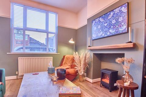 3 bedroom end of terrace house for sale, Druid Street, Hinckley