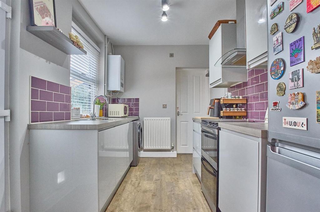 Refitted kitchen to rear