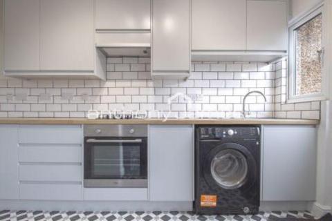 3 bedroom terraced house to rent, Welling DA16