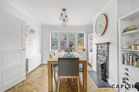 undefined, Loughton Way, Buckhurst Hill