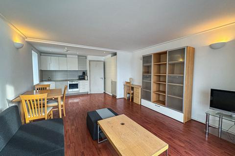 1 bedroom block of apartments to rent, London, E14