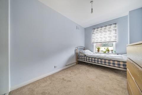 2 bedroom flat to rent, Lee Park, London, SE3