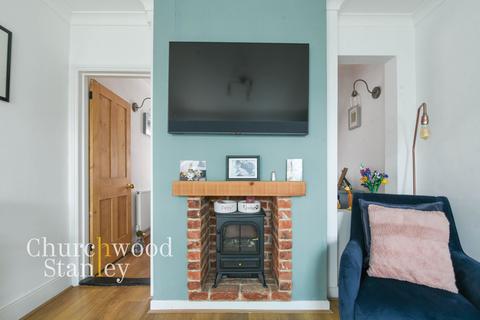 2 bedroom end of terrace house for sale, New Road, Mistley, CO11