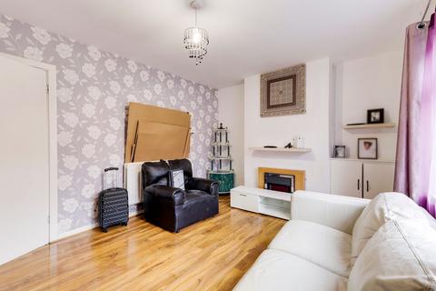 3 bedroom terraced house for sale, Hempshill Lane, Nottingham NG6