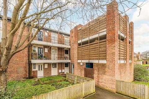 1 bedroom flat for sale, Edwin Road, Twickenham TW2