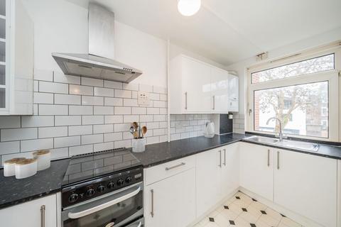 undefined, Edwin Road, Twickenham TW2