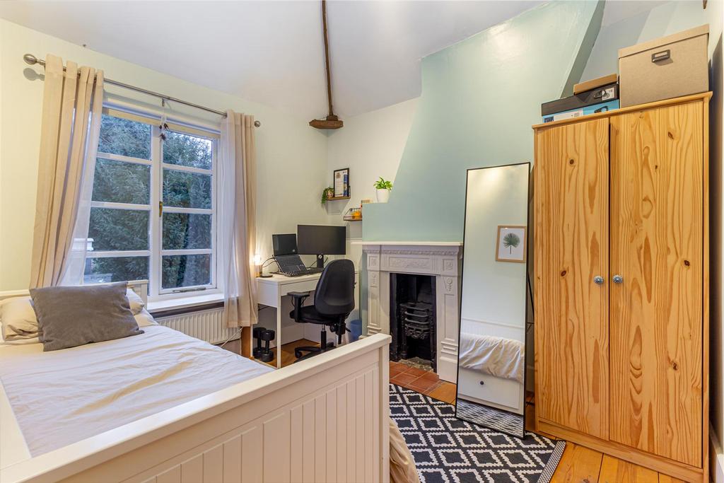 Bedroom-2-1.jpg