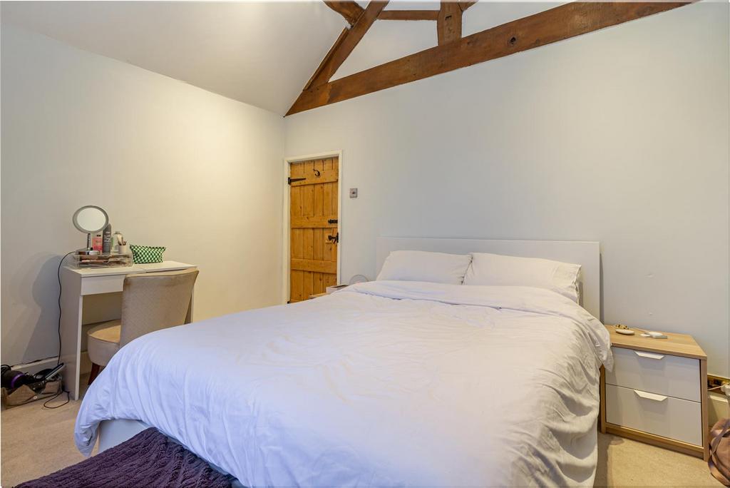 Bedroom-1-2.jpg