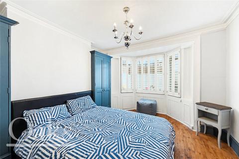 2 bedroom apartment for sale, Apsley Road, South Norwood