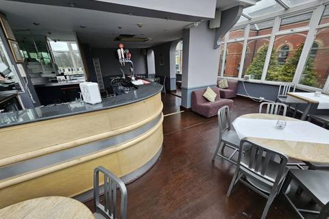Retail property (high street) for sale, 325 Linthorpe Rd Middlesbrough TS5 6AA