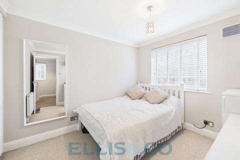 3 bedroom semi-detached house for sale, Brindles Field, Tonbridge, Kent, TN9