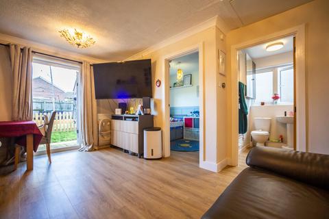 undefined, Tay Close, Chatham