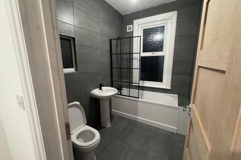1 bedroom in a house share to rent, Blandford Road, Beckenham BR3