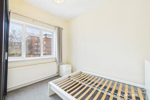 2 bedroom apartment to rent, Sunny Gardens Road, London NW4