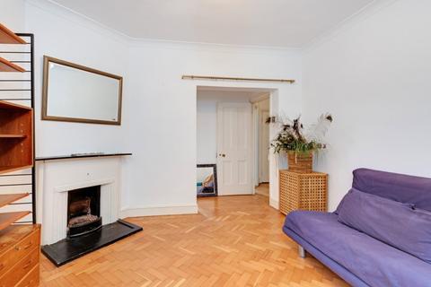 1 bedroom apartment to rent, New End, Hampstead, London, NW3