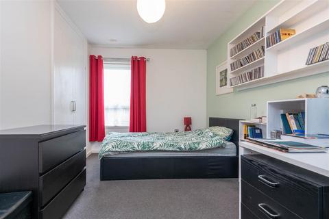 3 bedroom semi-detached house for sale, Broadfields, Chorley