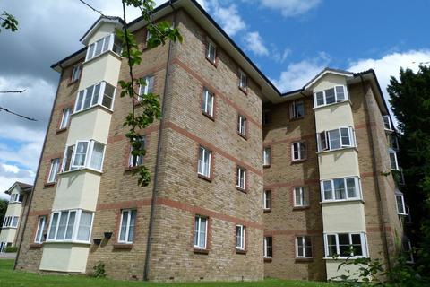 2 bedroom ground floor flat to rent, Caterham