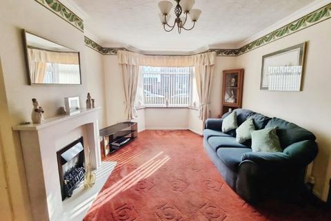 3 bedroom semi-detached house for sale, Worcester Road, Ipswich, IP3