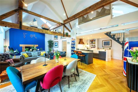 2 bedroom apartment for sale, Kensington Church Court, Kensington, London, W8