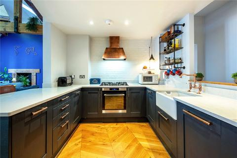 2 bedroom apartment for sale, Kensington Church Court, Kensington, London, W8