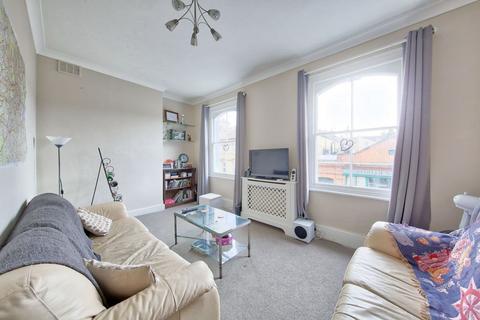 2 bedroom flat to rent, St Ann's Hill, Wandsworth, SW18