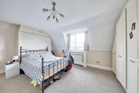 2 bedroom flat to rent, St Ann's Hill, Wandsworth, SW18