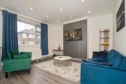 undefined, Victoria Road, Tuebrook, Liverpool, Merseyside, L13 8AL
