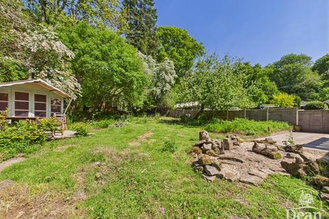 undefined, Braceland, Christchurch, Coleford