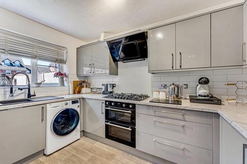 3 bedroom house for sale, Warrington Road, Glazebury, WA3