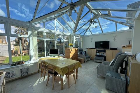 4 bedroom semi-detached house for sale, Grange Road, Deal, CT14