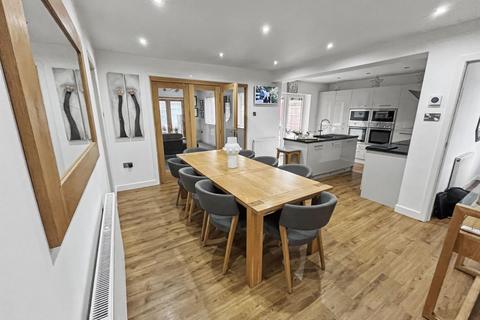 4 bedroom detached house for sale, Bloomfield Drive, Bury, BL9