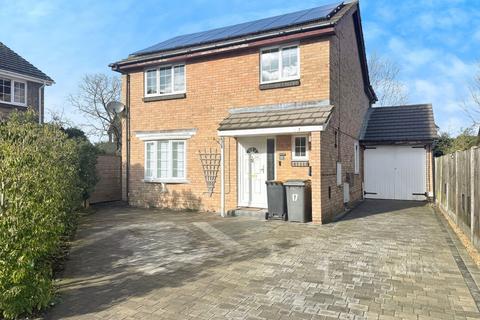 4 bedroom detached house for sale, Witham Close, Bedford, Bedfordshire