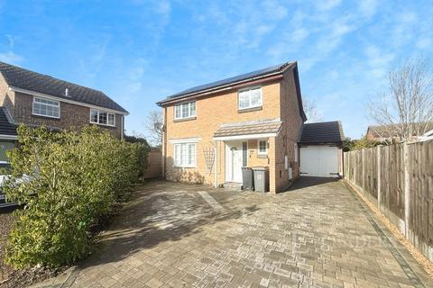 4 bedroom detached house for sale, Witham Close, Bedford, Bedfordshire