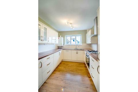 Reddington Drive, Slough, SL3