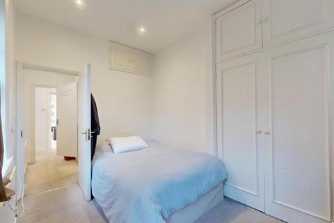 2 bedroom apartment for sale, shirland road, London