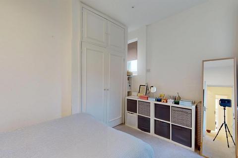 2 bedroom apartment for sale, shirland road, London