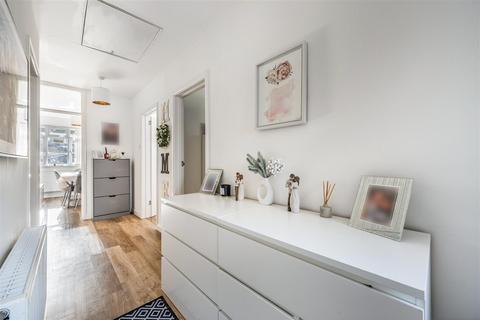 undefined, Botley Road, Whitenap, Romsey, Hampshire