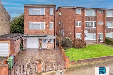 undefined, Rainham Road South, Dagenham, RM10