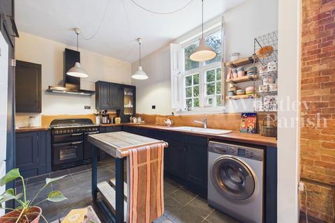 2 bedroom cottage for sale, Kenninghall Road, Garboldisham