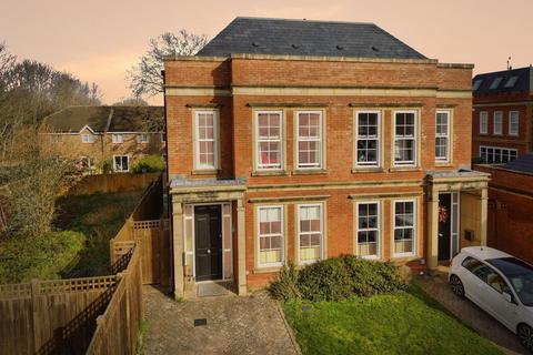 3 bedroom semi-detached house for sale, Pine Lodge Way, Epsom KT19