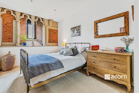 2 bedroom flat to rent, Lynton Road Bermondsey SE1