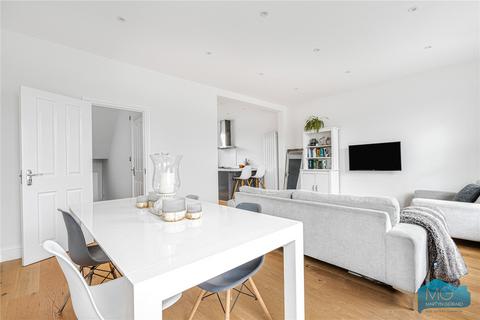 3 bedroom maisonette for sale, Upper Tollington Park, Finsbury Park, London, N4