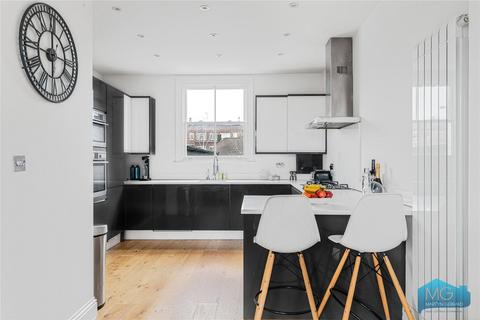 3 bedroom maisonette for sale, Upper Tollington Park, Finsbury Park, London, N4