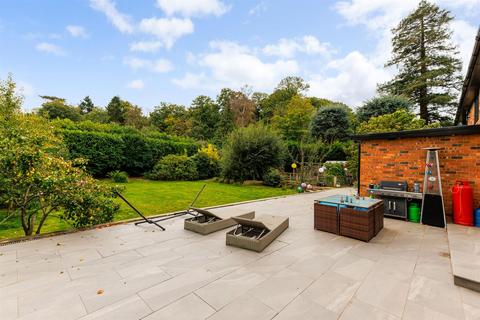 undefined, Holmes Close, Sunninghill